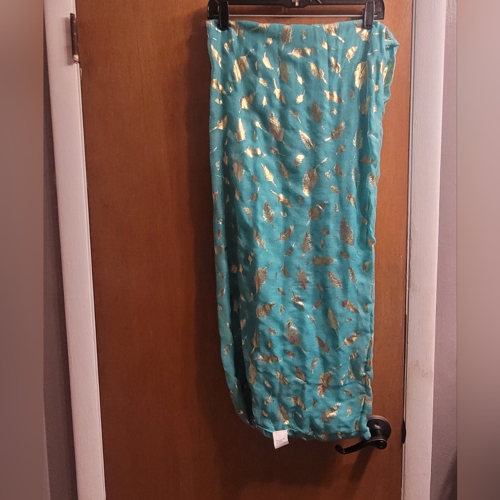 Teal Scarf With Gold Leaves NWOT